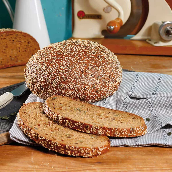 Brot des Monats Juli - Dinkel-Saatenkruste Brot des Monats Juli - Dinkel-Saatenkruste